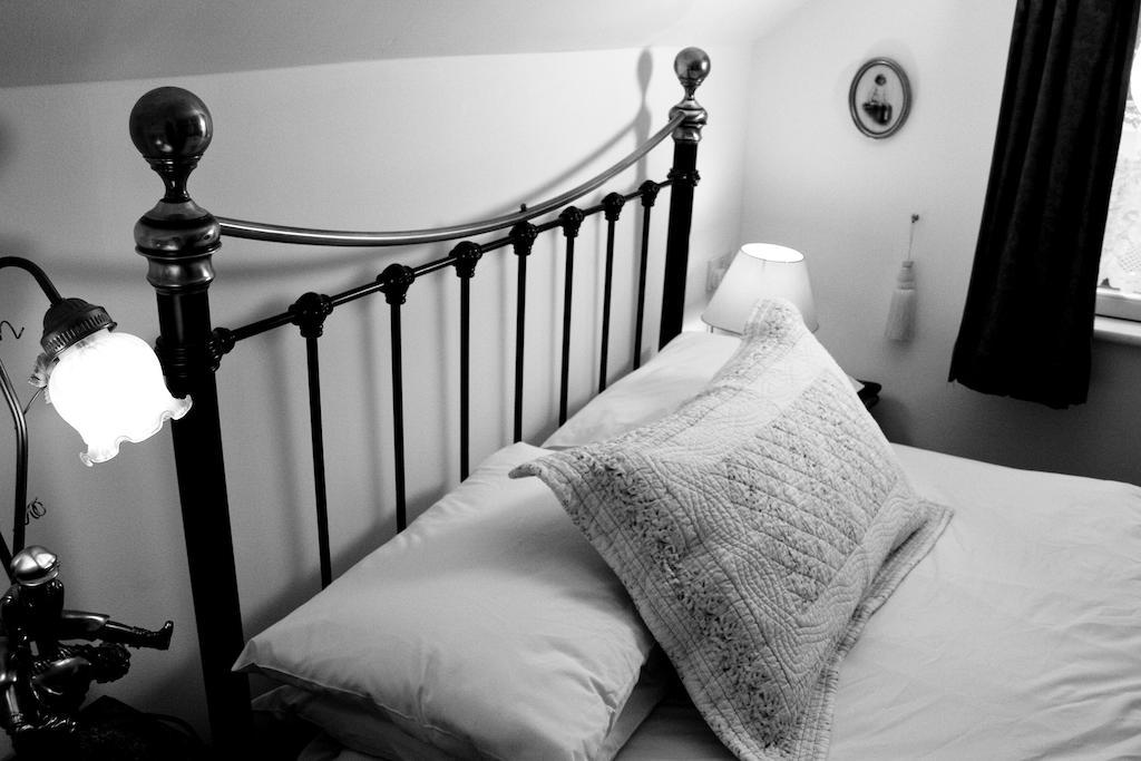 ブロッケンハースト The Blacksmith'S House Bed & Breakfast エクステリア 写真